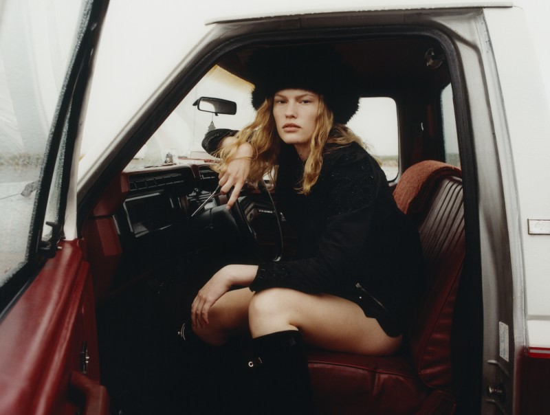 allyssaheuze_movinginteriors_timzimermmann_annabelleedito_2025_07