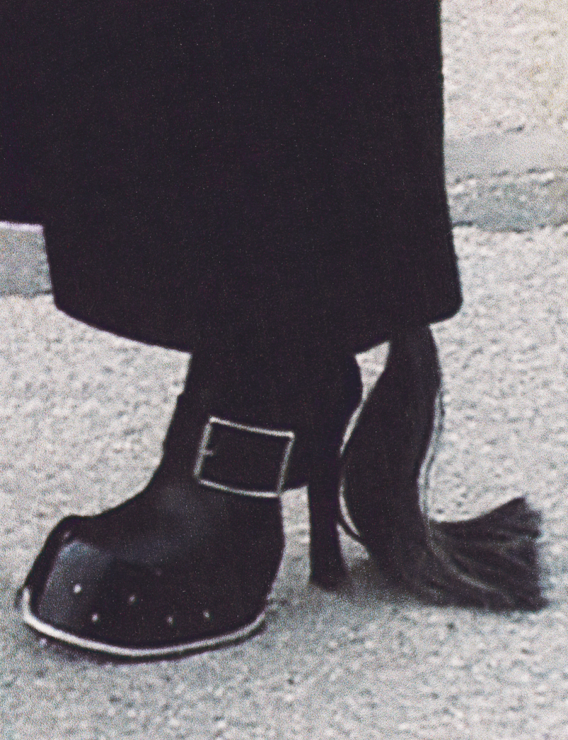 7.-an47_sp6_mcqueen_marievalognes_camillebidaultwaddington_09