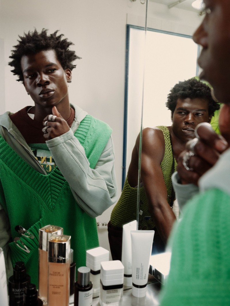 2dm_mgmt_ph_aag_250520_ss25_dazed-mena_5