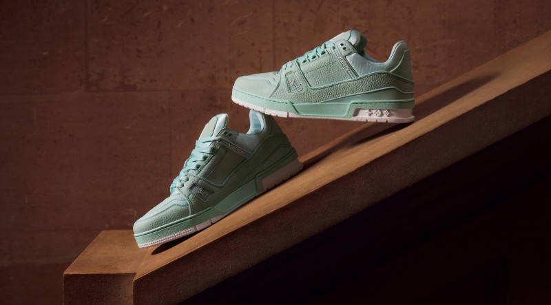 men_01-050-1_lv_trainer_press_4000x