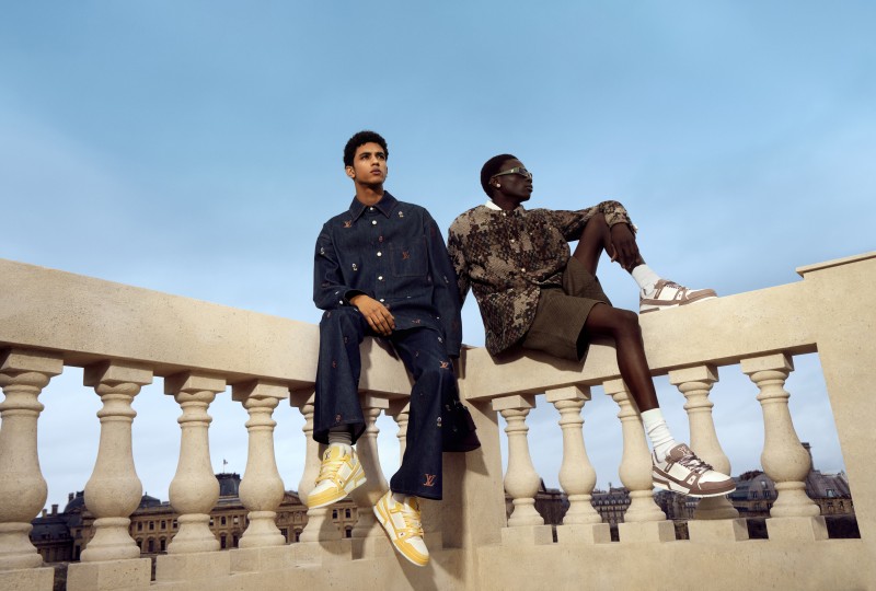 men_06-144_lv_trainer_press_4000x