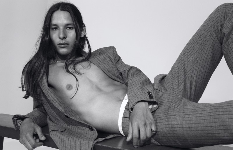 sixteen_volume_11_notext_p_36